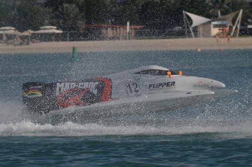 131128abudhabiUBE088