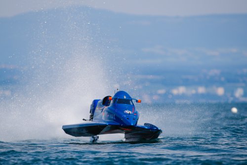 F1H2O 060719 EVIAN PAL170