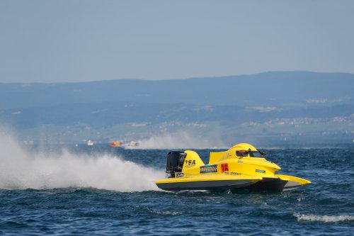 F1H2O 070719 EVIAN PAL080