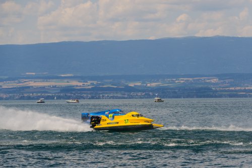 F1H2O 070719 EVIAN PAL251