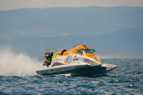 F1H2O 070719 EVIAN PAL270