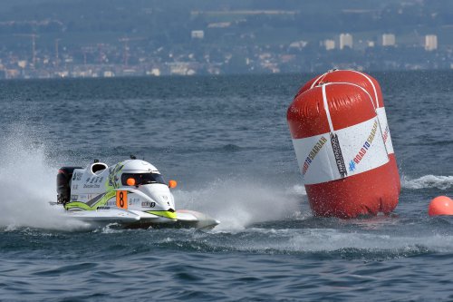 f1h2o 060719 evian UBE004