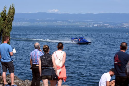 f1h2o 070719 evian UBE001