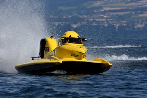 f1h2o 070719 evian UBE023