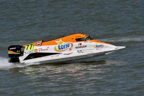 f1h2o 191020 china UBE110