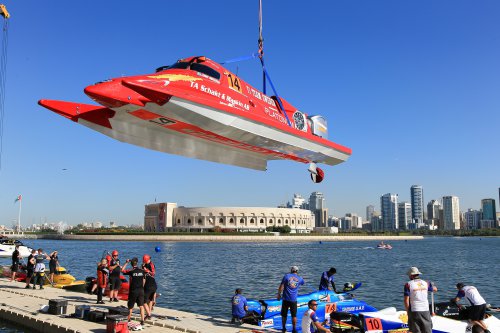 F1H2O Sharjah Simon 20191221 0431