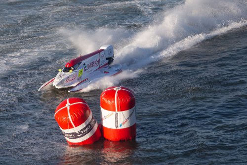 F1H2O Sharjah Simon 20191221 0554