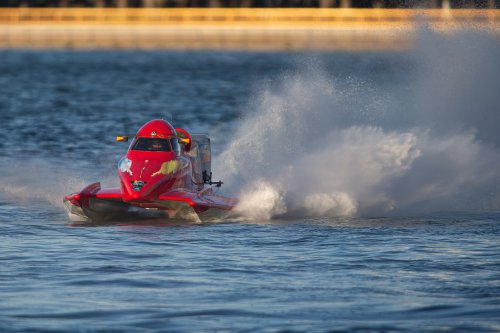 F1H2O Sharjah Simon 20191221 0621