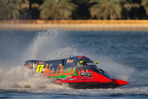 F1H2O Sharjah Simon 20191221 0622