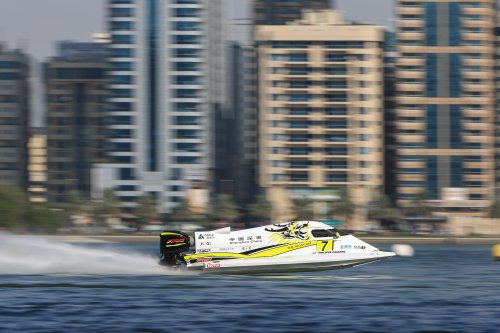 f1h2o 191219 sharjahPAL4967