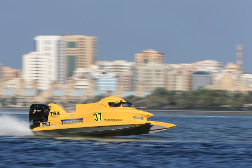 f1h2o 191219 sharjahPAL5095