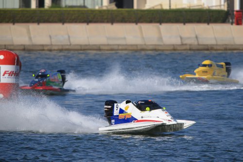 f1h2o 191219 sharjahPAL6107