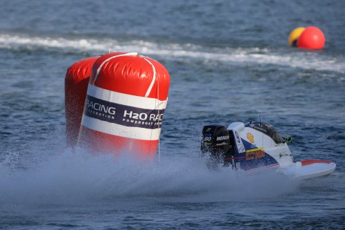 f1h2o 191219 sharjahPAL6188