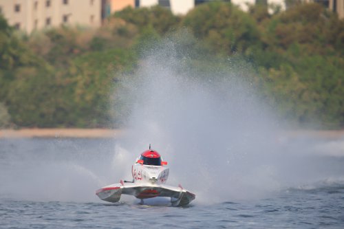 f1h2o 191219 sharjahPAL6436