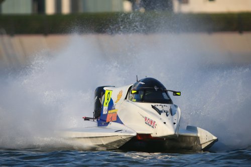 f1h2o 191219 sharjahPAL6464