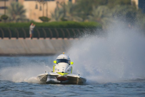 f1h2o 191219 sharjahPAL6518