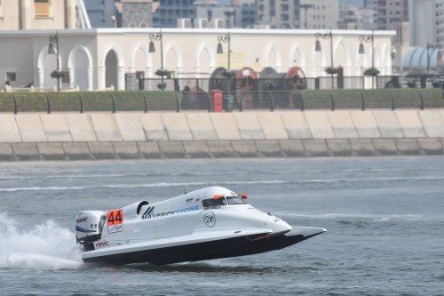 f1h2o 191219 sharjahUBE017