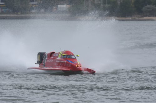 f1h2o 191219 sharjahUBE044