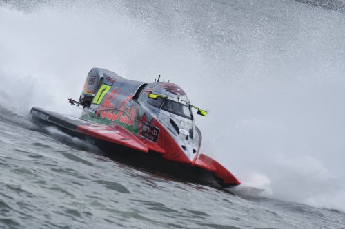 f1h2o 191219 sharjahUBE048