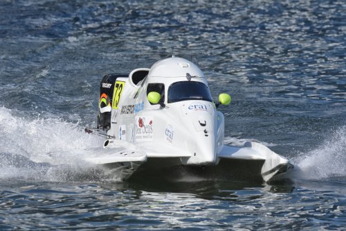 f1h2o 191219 sharjahUBE064