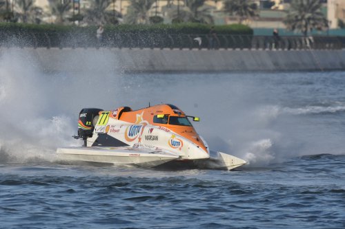 f1h2o 191219 sharjahUBE121