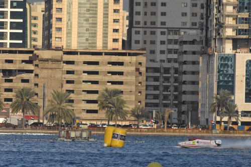 f1h2o 191219 sharjahUBE140