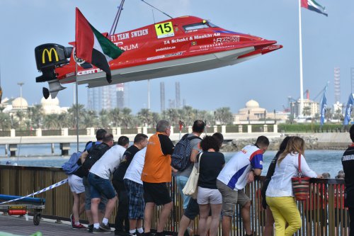 f1h2o 191219 sharjahUBE155