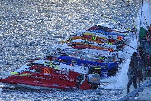 f1h2o 211219 sharjahUBE002