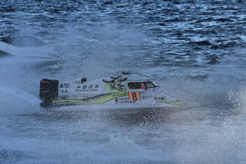 f1h2o 211219 sharjahUBE017