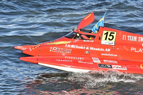 f1h2o 211219 sharjahUBE025