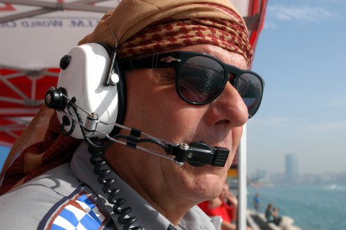 071207 abudhabiUBE068