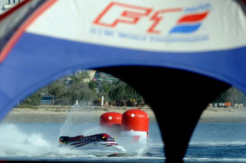 111215sharjahUBE063