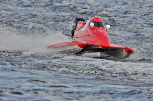 UIM F-4S H2O Grand Prix of Ukraine 2012,  race 1