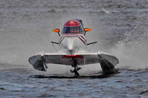 UIM F-4S H2O Grand Prix of Ukraine 2012,  race 1