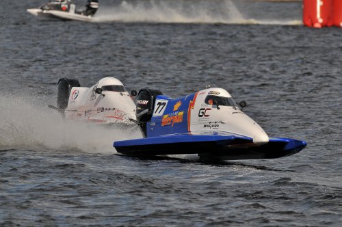 UIM F-4S H2O Grand Prix of Ukraine 2012,  race 1