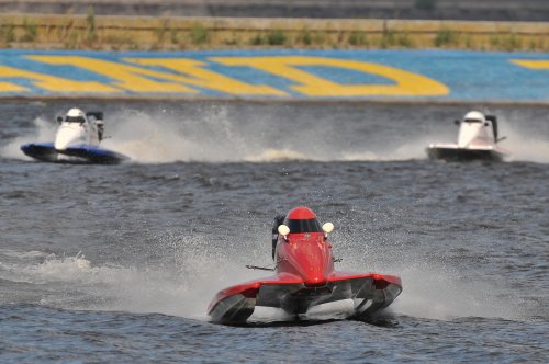 UIM F-4S H2O Grand Prix of Ukraine 2012,  race 1