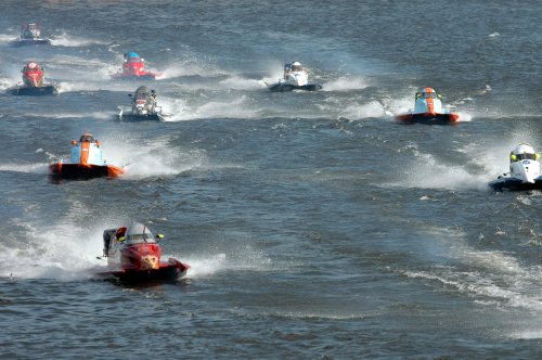 090809russia raceUBE026