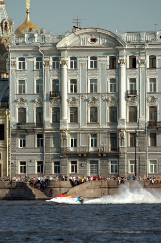 090809russia raceUBE036